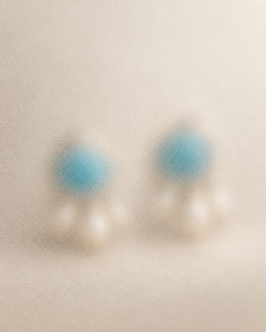 Frosted study of turquoise and pearly light